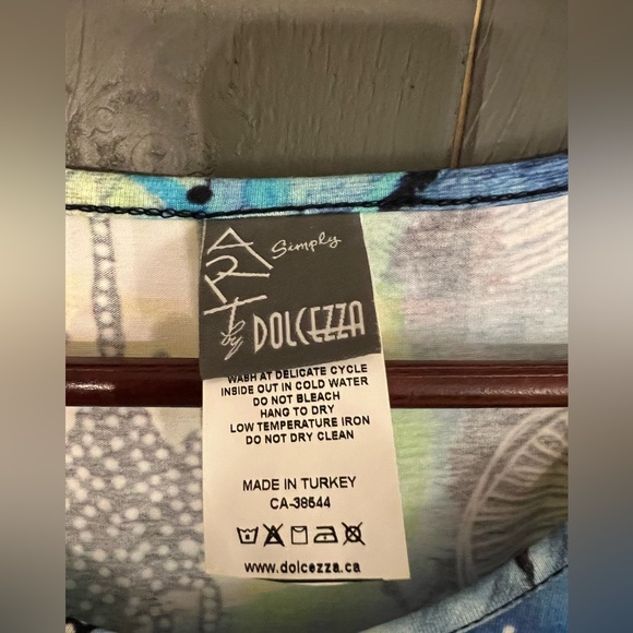 Summer women’s sun dress - Picture 5 of 6